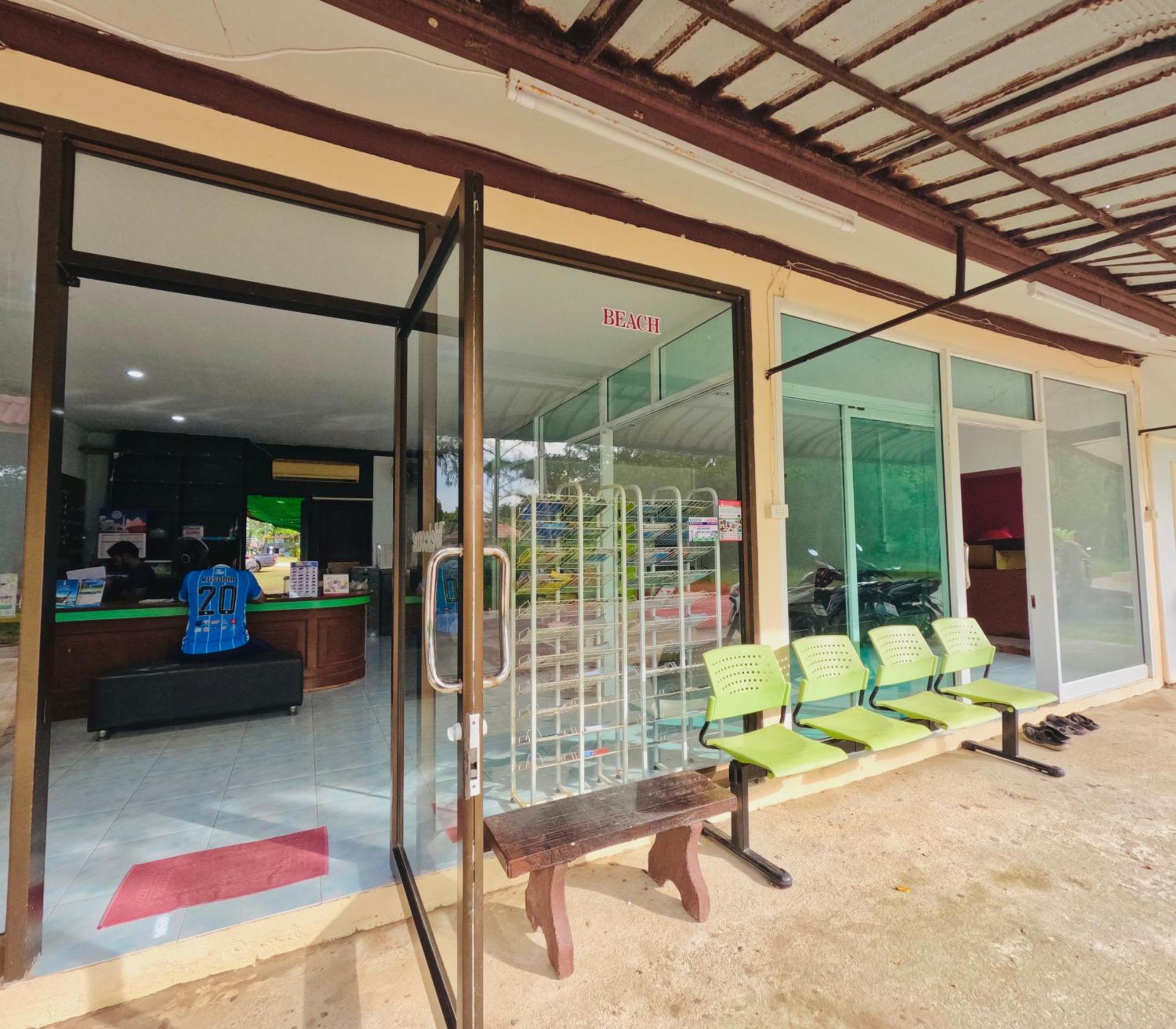 Lanta Palm , - Ko Lanta